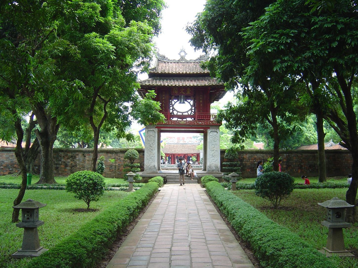 Temple of Literature, Hanoi - Wikipedia