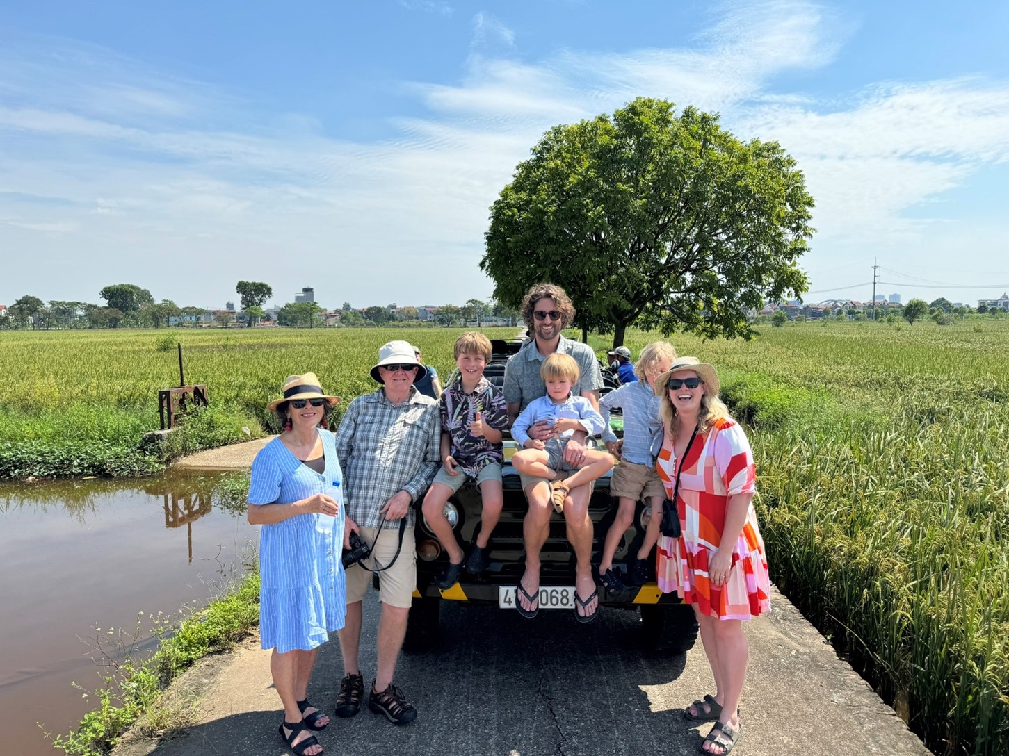 Jeep & Joy: Ha Noi Countryside Adventure (Day tour)