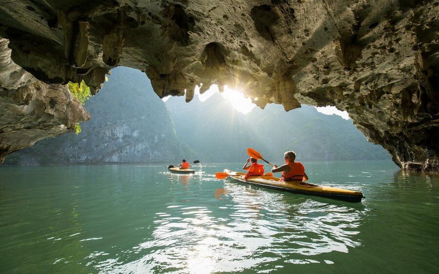 Luxe Cruising: Ha Long to Lan Ha Bay  (3 Days)