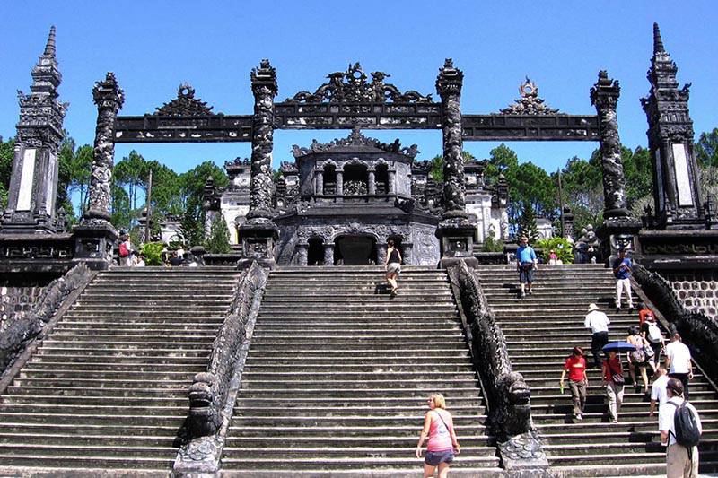 A Day of Heritage in Hue (1 Day)